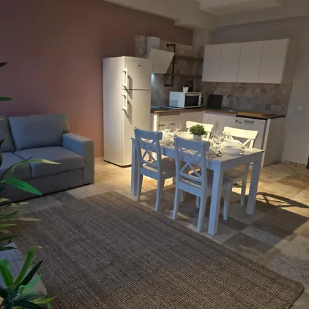 Idamax Luxury Lägenhet