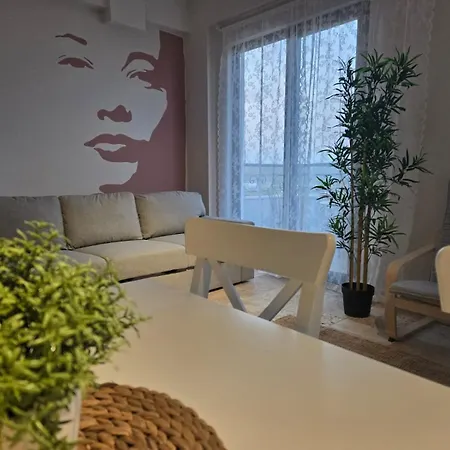 Lägenhet Idamax Luxury