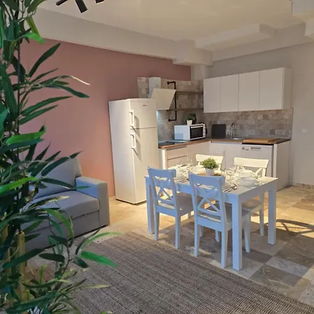 Idamax Luxury דירה Kızılot